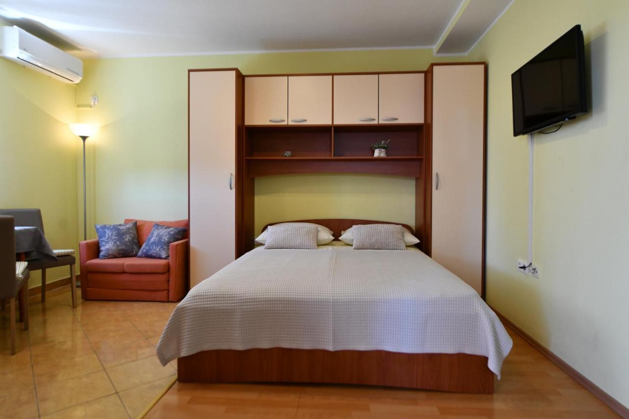 Apartments Vila Miranda Vodice Extérieur photo