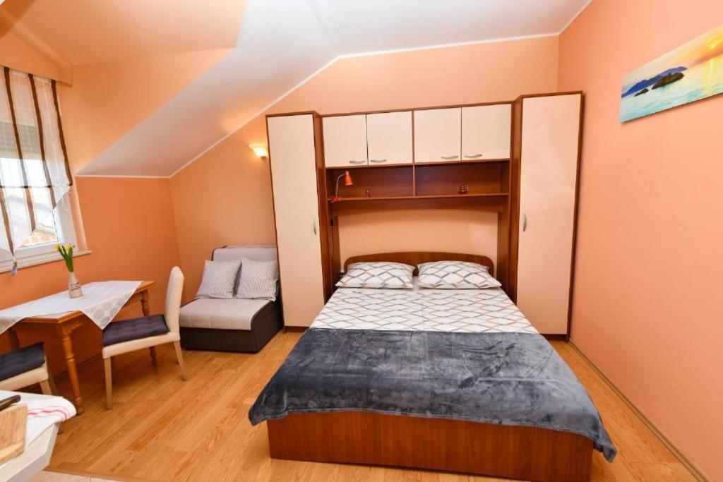 Apartments Vila Miranda Vodice Extérieur photo