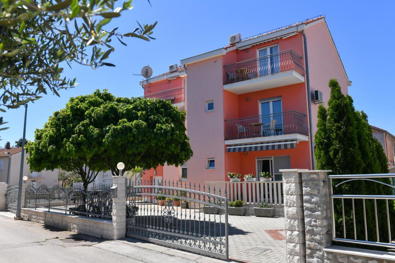 Apartments Vila Miranda Vodice Extérieur photo