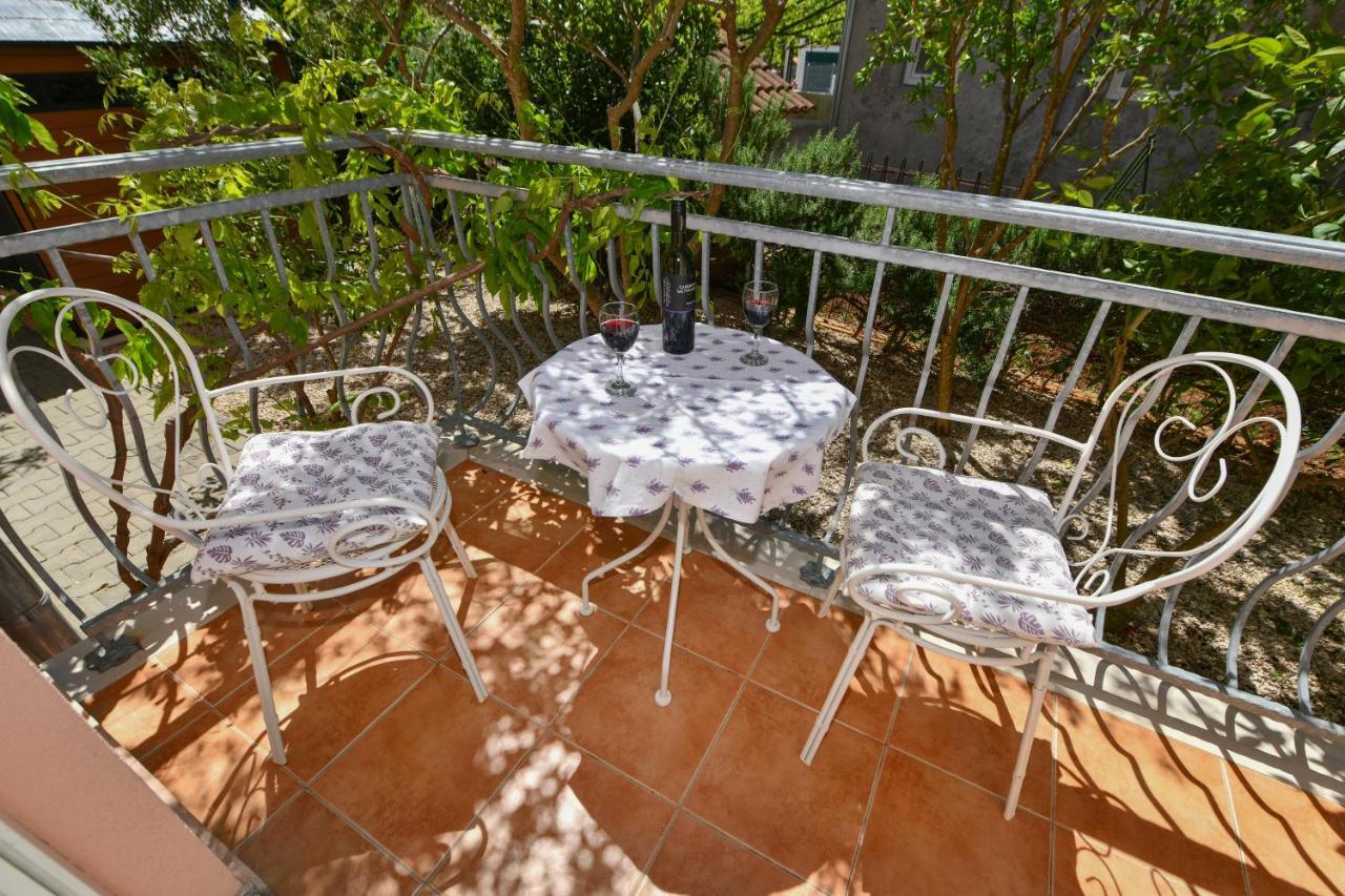 Apartments Vila Miranda Vodice Extérieur photo